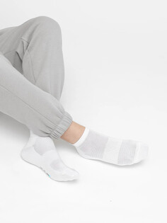 Короткие мужские носки белого цвета с сеткой и антибактериальной обработкой Mark Formelle