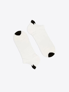 Короткие мужские спортивные носки из пряжи meryl® skinlife белого цвета Mark Formelle