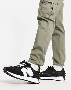 Черно-белые кроссовки New Balance 327