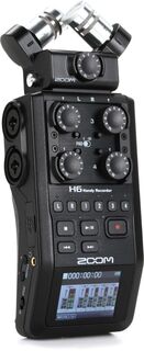 Удобный диктофон Zoom H6 полностью черного цвета