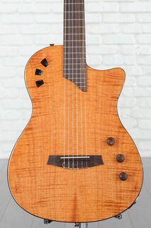 Акустически-электрическая гитара Cordoba Stage с тонким корпусом из нейлона - натуральный янтарь