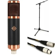 Telefunken TF39 Ламповый конденсаторный микрофон с большой диафрагмой, подставкой и кабелем