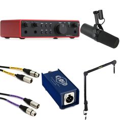 Новый USB-аудиоинтерфейс Focusrite Scarlett 2i2 4-го поколения и комплект для подкастинга с микрофоном Shure SM7B