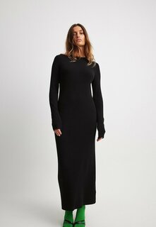 Длинное платье NA-KD, черное