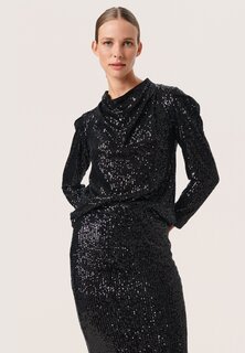 Блузка Soaked in Luxury, черная