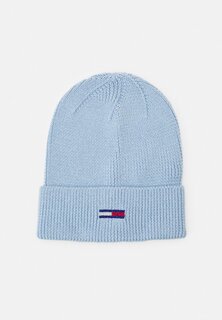 Шапка FLAG BEANIE Tommy Jeans, шамбре синий