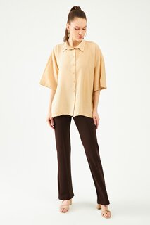 Женская повседневная рубашка бежевого цвета с коротким рукавом и разрезами по бокам ECROU