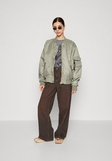 Бомбер Chaquetas BDG Urban Outfitters OVERSIZED, хаки