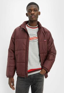 Куртка Levi&apos;s SUNSET SHORT PUFFER DECADENT CHOCOLATE, цвет decadent chocolate Levis