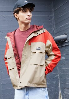 Куртка Levi&apos;s КУРТКА BARTLETT UTILITY JACKET, цвет tomato Levis