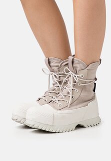 Ботинки на платформе Converse CHUCK TAYLOR ALL STAR LUGGED 2.0 PLATFORM COUNTER CLIMATE EXTRA HIGH, цвет taupe