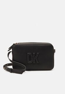 Сумка DKNY SEVENTH AVENUE ROOM, черный