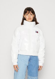 Куртка Tommy Jeans БЕЙДЖ ГЛЯНЦЕВЫЙ ПУФЕР, белый