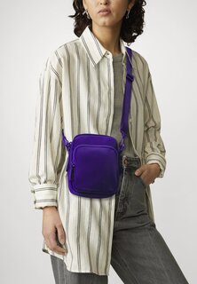 Сумка Monki LOU BAG, цвет lilac purple bright