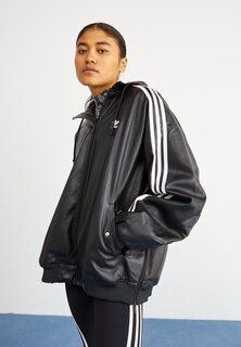 Куртка из синтетической кожи adidas Originals, черный