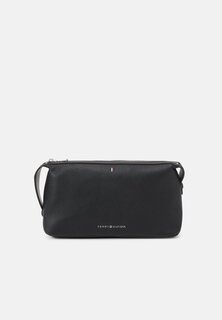 Сумка для стирки Tommy Hilfiger CENTRAL WASHBAG UNISEX, черный