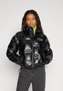 Зимняя куртка Juicy Couture ЛЫЖНАЯ КУРТКА С DEBOSSED PUFFER, черный