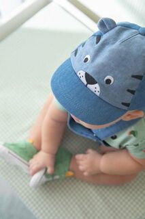 Хлопковая детская шапка Mayoral Newborn, синий
