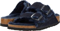 Сандалии на плоской подошве Arizona Shearling - Suede (Unisex) Birkenstock, цвет Midnight/Midnight Suede/Shearling