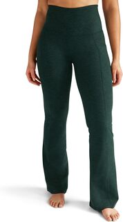 Универсальные брюки Bootcut с карманами Spacedye Beyond Yoga, цвет Midnight Green Heather