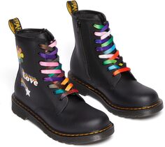 Ботинки на шнуровке 1460 Lace Up Fashion Boot (Big Kid) Dr. Martens, цвет For Pride Patches Print Hydro