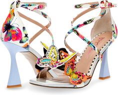 Босоножки Trudie Heeled Sandals Blue by Betsey Johnson, цвет White Butterfly