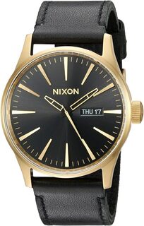 Часы Sentry Leather Nixon, золото/черный