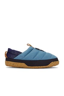 Тапочки The North Face Nuptse Mule, цвет Light Denim &amp; Tnf Black