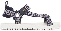 Темно-синие и белые сандалии &apos;La Greca&apos; Versace