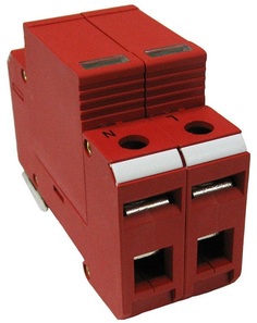 Устройство защиты OSNOVO SP-ACD/220-1 цепей 220В, исполнение на Din-рейку, норм.ток разряда 20кА, макс ток разряда 40кА