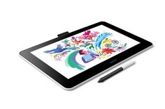 Графический планшет Wacom One 13 DTC133W0B LED, USB Type-C, белый