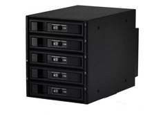 Мобильное шасси Procase L3-305-SATA3-BK 5 SATA3/SAS 6Gb, черный, с замком, hotswap aluminium mobie rack module (3x5,25) 1xFAN 80x25mm