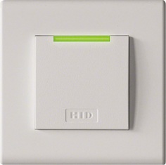 Считыватель HID R95A SE серый, работает только с картами iClass и iClass SE. Монтаж проводов под винт.