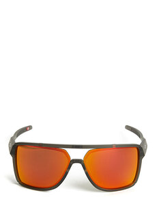 Серые мужские солнцезащитные очки Oakley