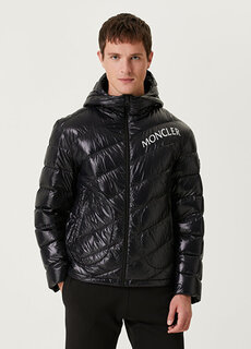 Черное пуховое пальто с логотипом и капюшоном Moncler