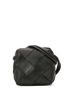 Черная женская кожаная сумка через плечо cassette mini black Bottega Veneta