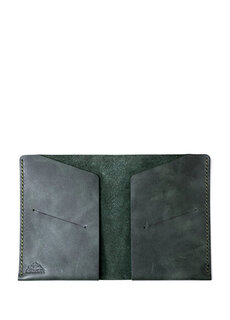 Кожаный кошелек для паспорта изумрудно-зеленого цвета с логотипом teos Roarcraft