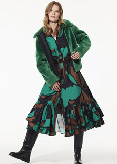 Черно-зеленое двустороннее кожаное пальто Beymen