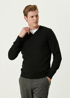 Черный шерстяной свитер с v-образным вырезом Beymen