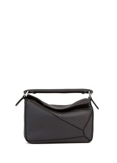 Черная женская кожаная сумка mini puzzle Loewe
