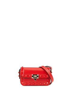 Красная женская кожаная сумка с детализацией troc Valentino Garavani