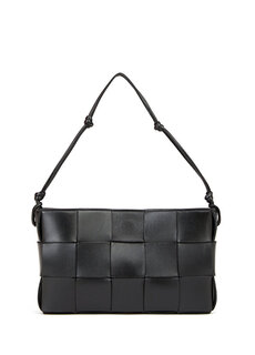 Кассетная черная женская кожаная сумка Bottega Veneta