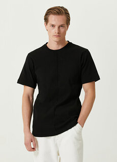 Черная футболка с декоративной вышивкой логотипа Helmut Lang
