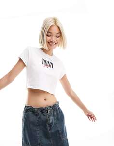 Белая укороченная футболка с короткими рукавами и логотипом Tommy Jeans