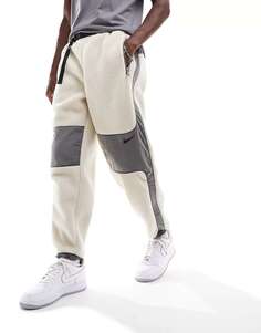 Зимние флисовые джоггеры Nike Trend серого и черного цвета