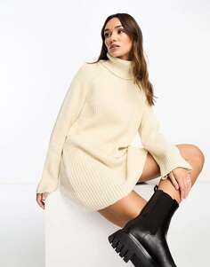 Вязаное мини-платье-свитер NA-KD светло-бежевого цвета
