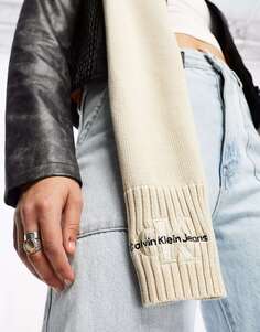 Вязаный шарф цвета слоновой кости с вышитым логотипом Calvin Klein Jeans