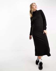 Черное вязаное платье макси с высоким воротником Vero Moda