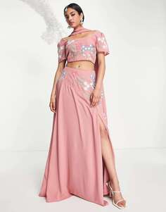 Розовая длинная юбка lehenga с цветочным декором Maya