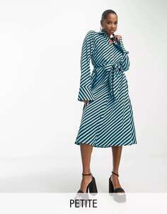 Атласное платье-рубашка макси Y.A.S Petite в синюю диагональную полоску с завязывающимся поясом